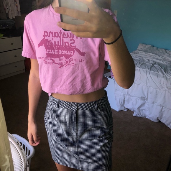 GINGHAM Mini Skirt!!:) - Picture 4 of 4